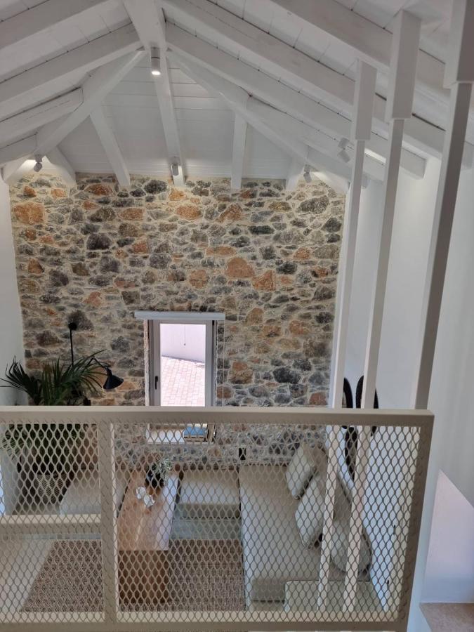 Stone Build Suite With Private Pool Kolios Exteriör bild